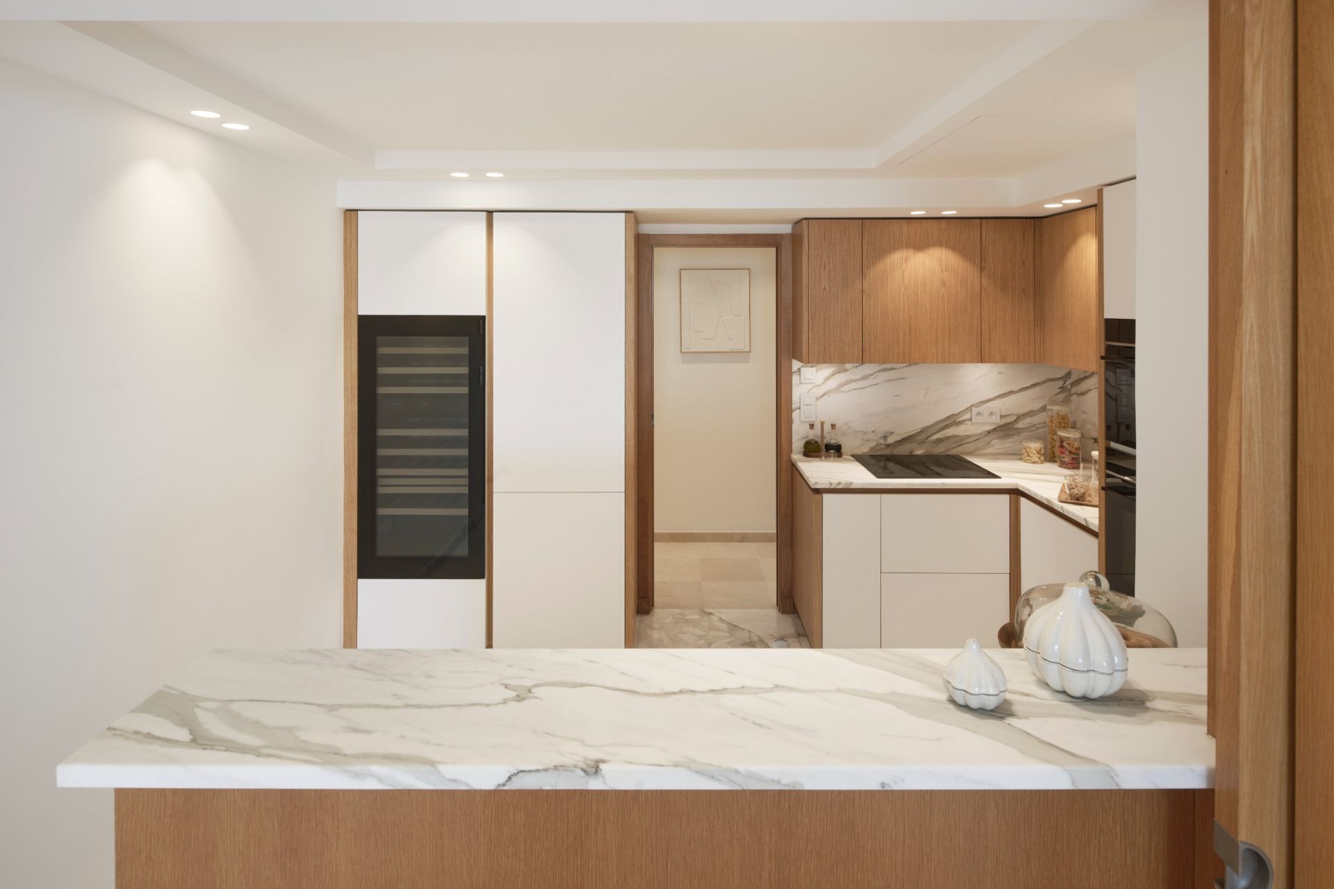 luxury apartment 3 Rooms for sale on CANNES (06400)