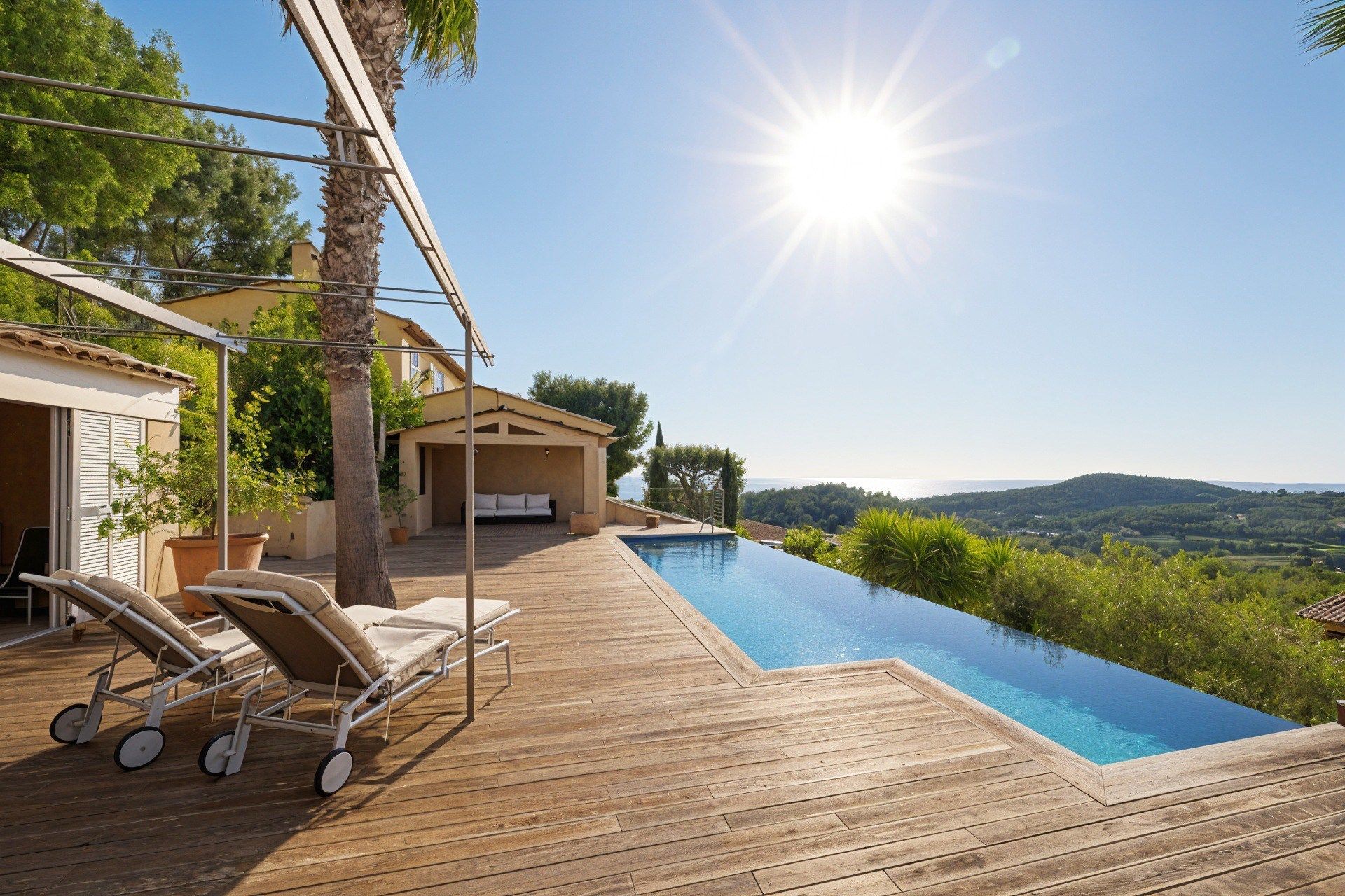 maison de luxe 8 Pièces en vente sur ST CYR SUR MER (83270)