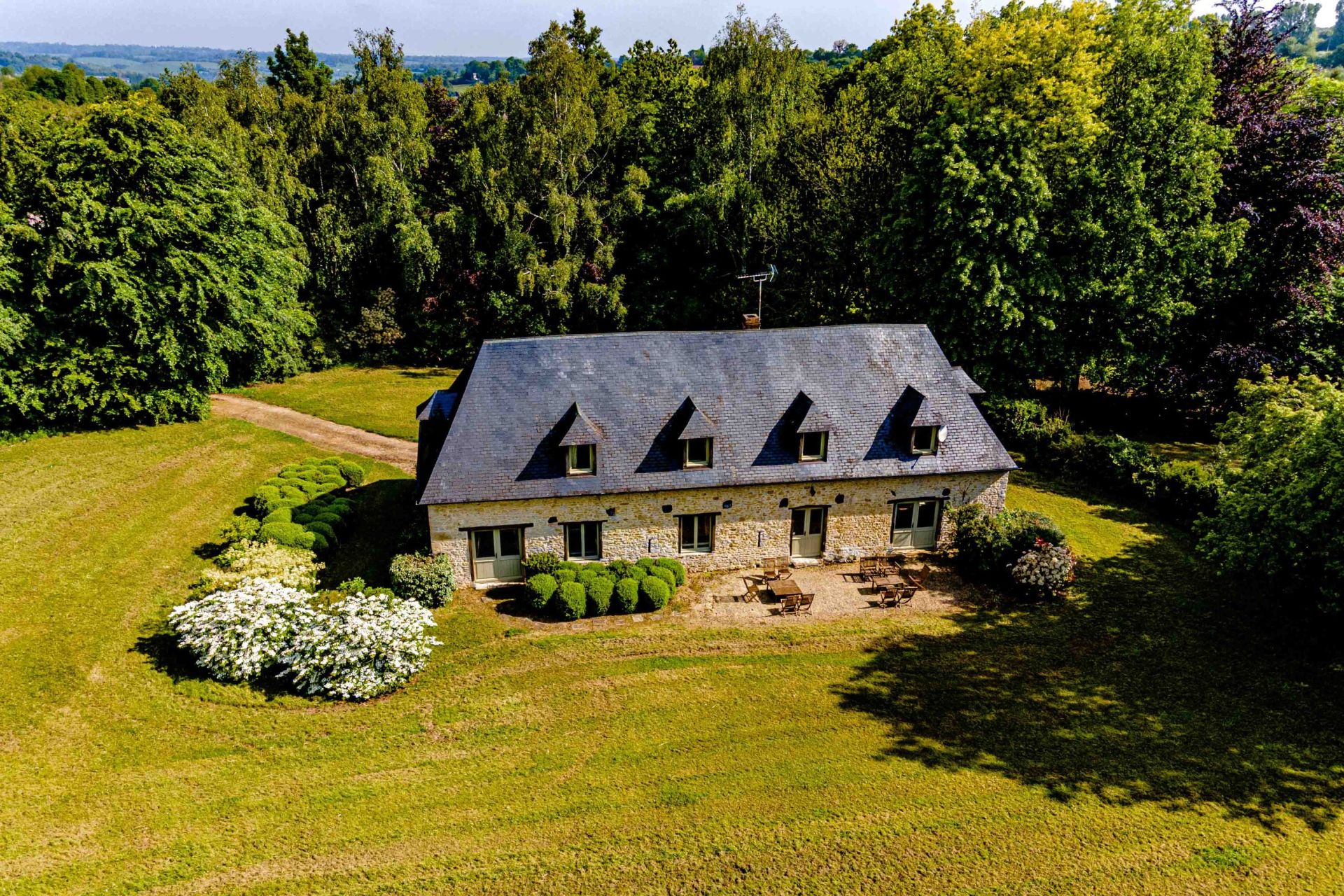 maison de luxe 40 Pièces en vente sur PONT L EVEQUE (14130)