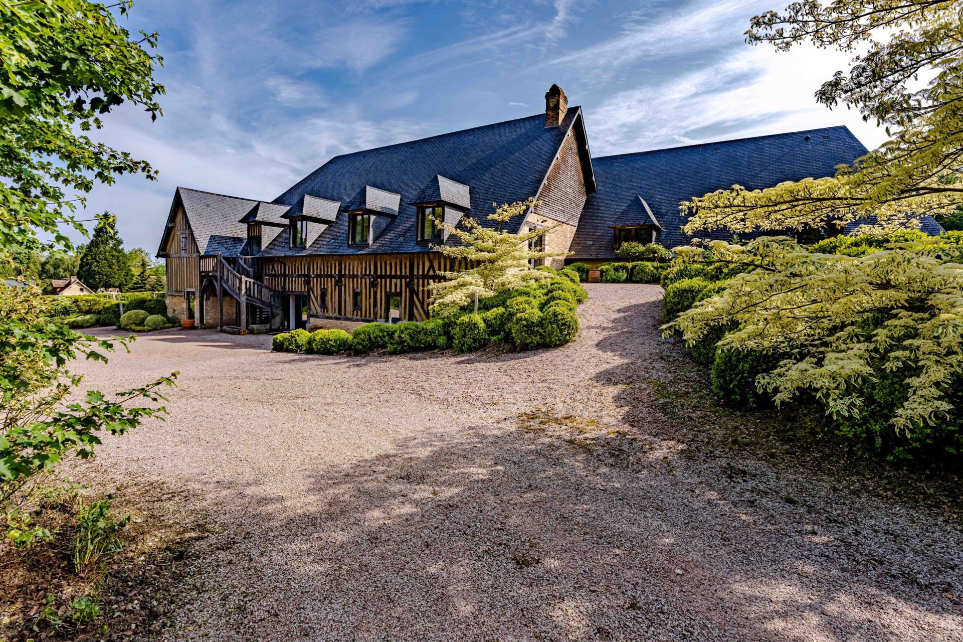 maison de luxe 40 Pièces en vente sur PONT L EVEQUE (14130)