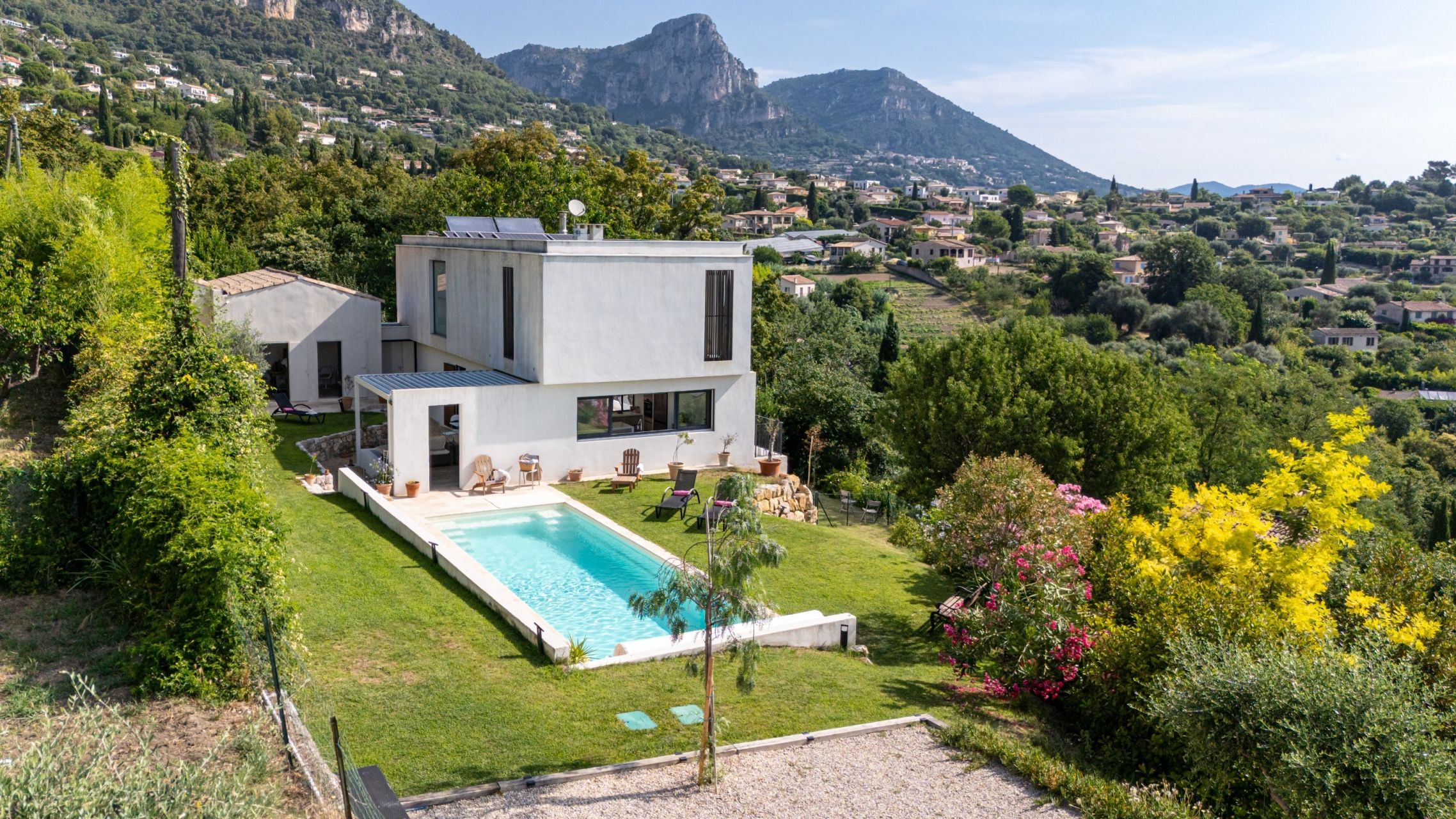 maison contemporaine 6 Pièces en vente sur VENCE (06140)