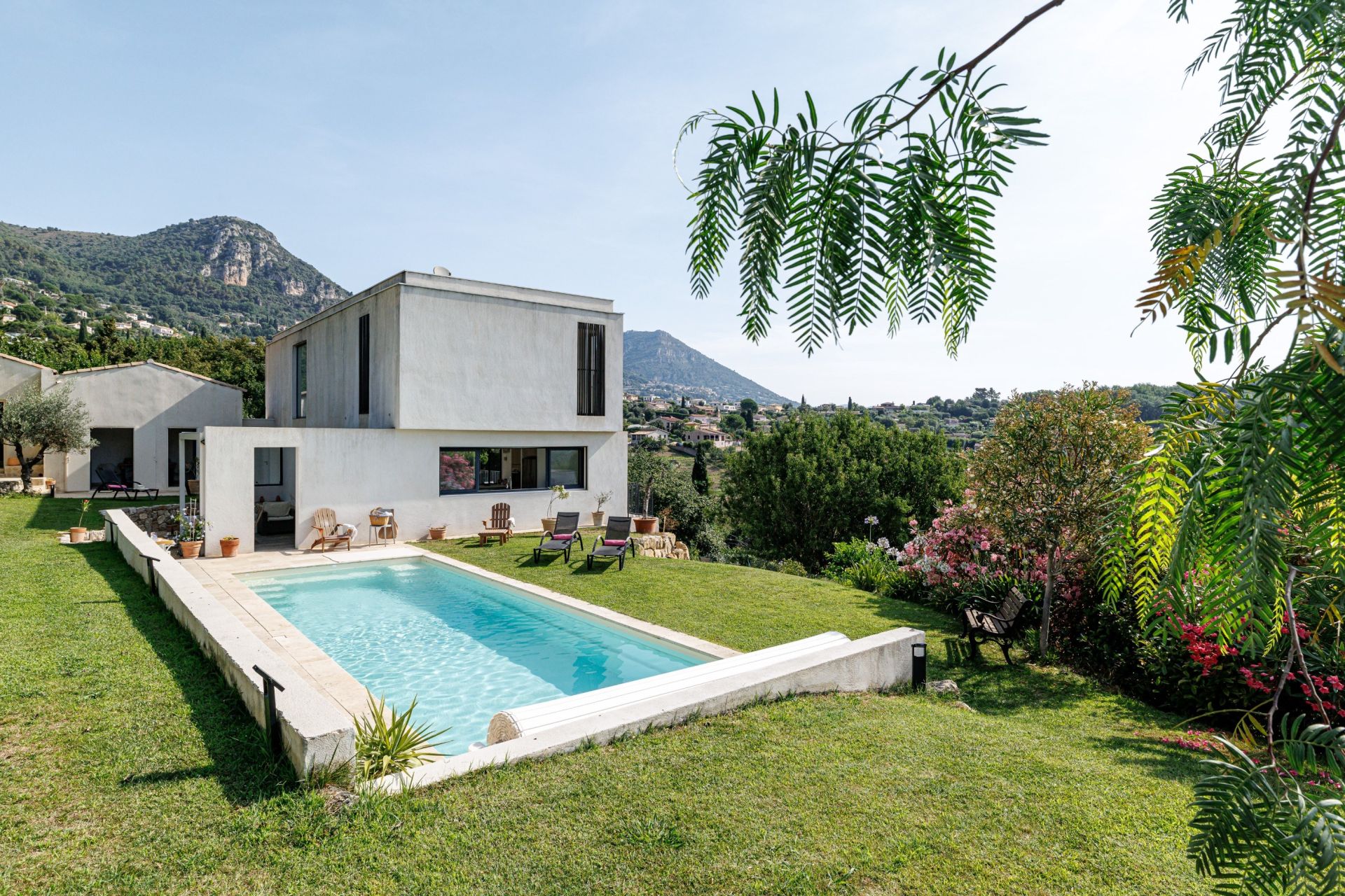 maison contemporaine 6 Pièces en vente sur VENCE (06140)