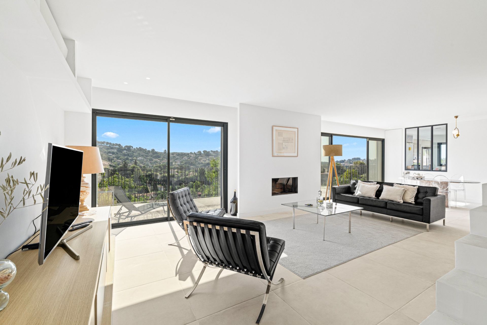 maison contemporaine 6 Pièces en vente sur VENCE (06140)