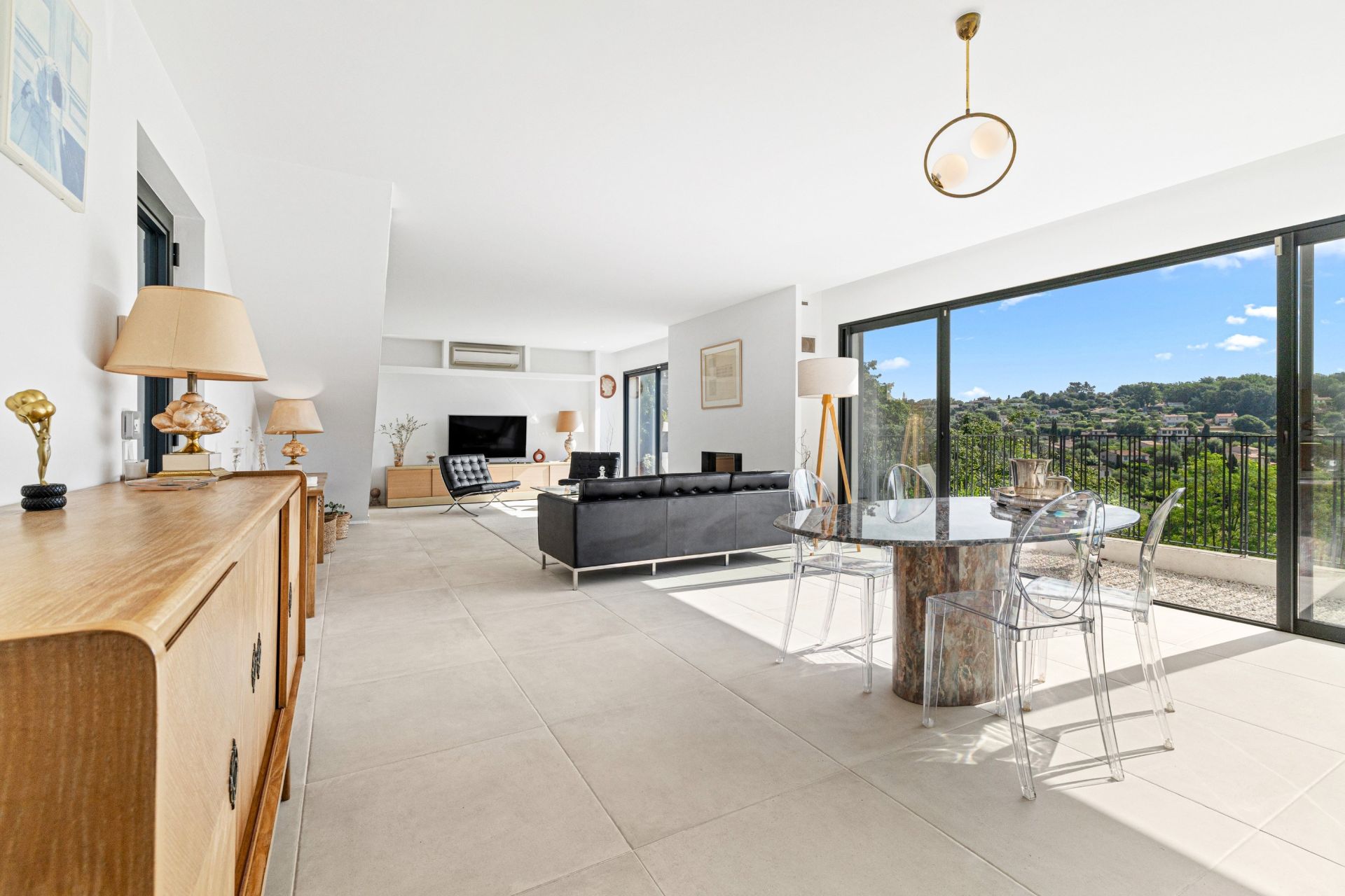 maison contemporaine 6 Pièces en vente sur VENCE (06140)