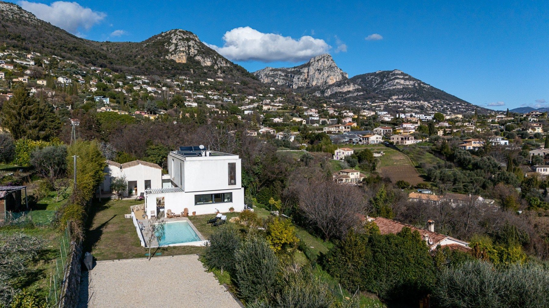 maison contemporaine 6 Pièces en vente sur VENCE (06140)