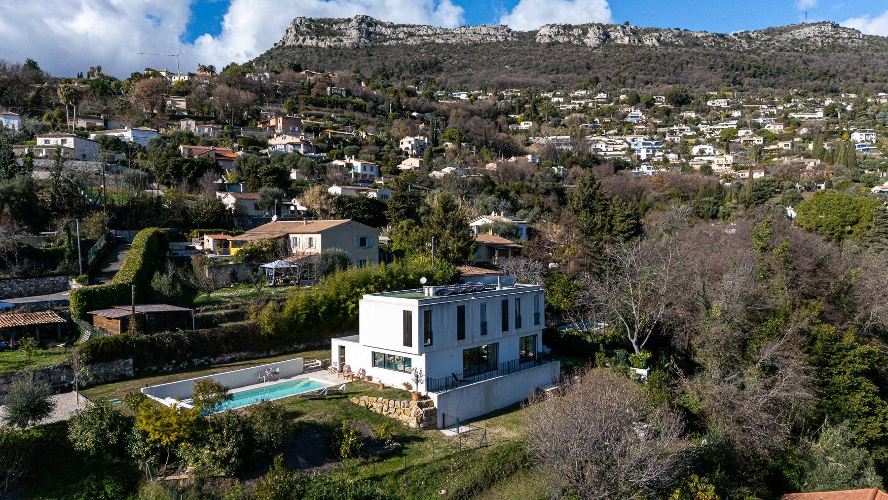 maison contemporaine 6 Pièces en vente sur VENCE (06140)