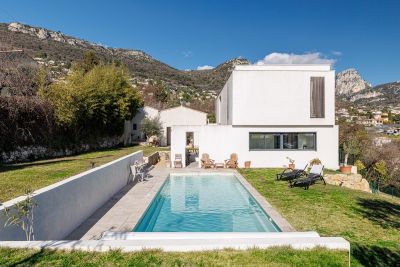 Vente Maison contemporaine Vence 6&nbsp;Pièces 188&nbsp;m²