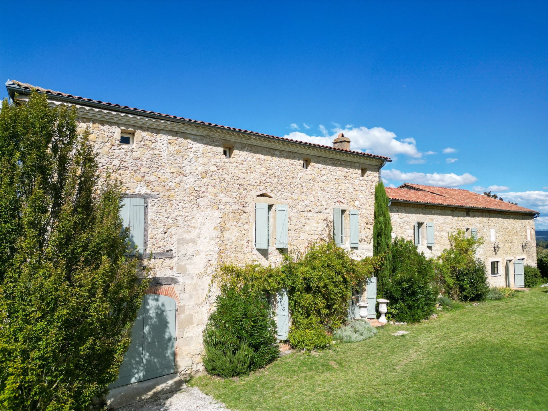 maison de luxe 9 Pièces en vente sur LAVAUR (81500)
