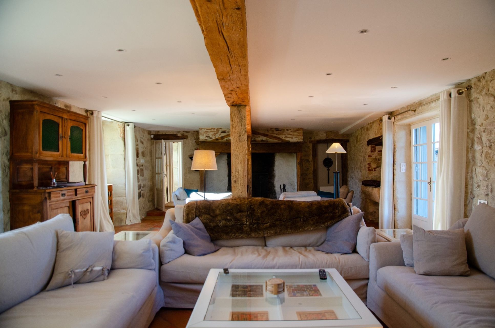 luxury house 9 Rooms for sale on LAVAUR (81500)