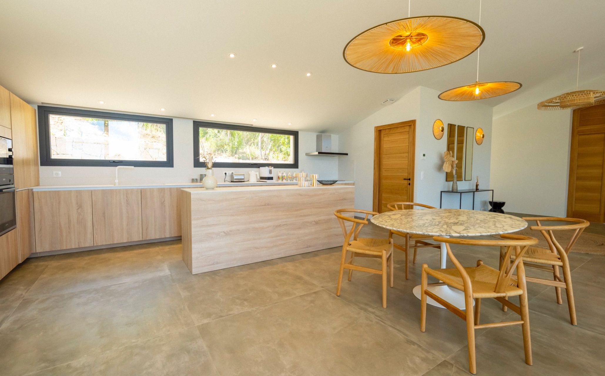 villa de luxe 5 Pièces en location saisonnière sur STE LUCIE DE PORTO VECCHIO (20144)