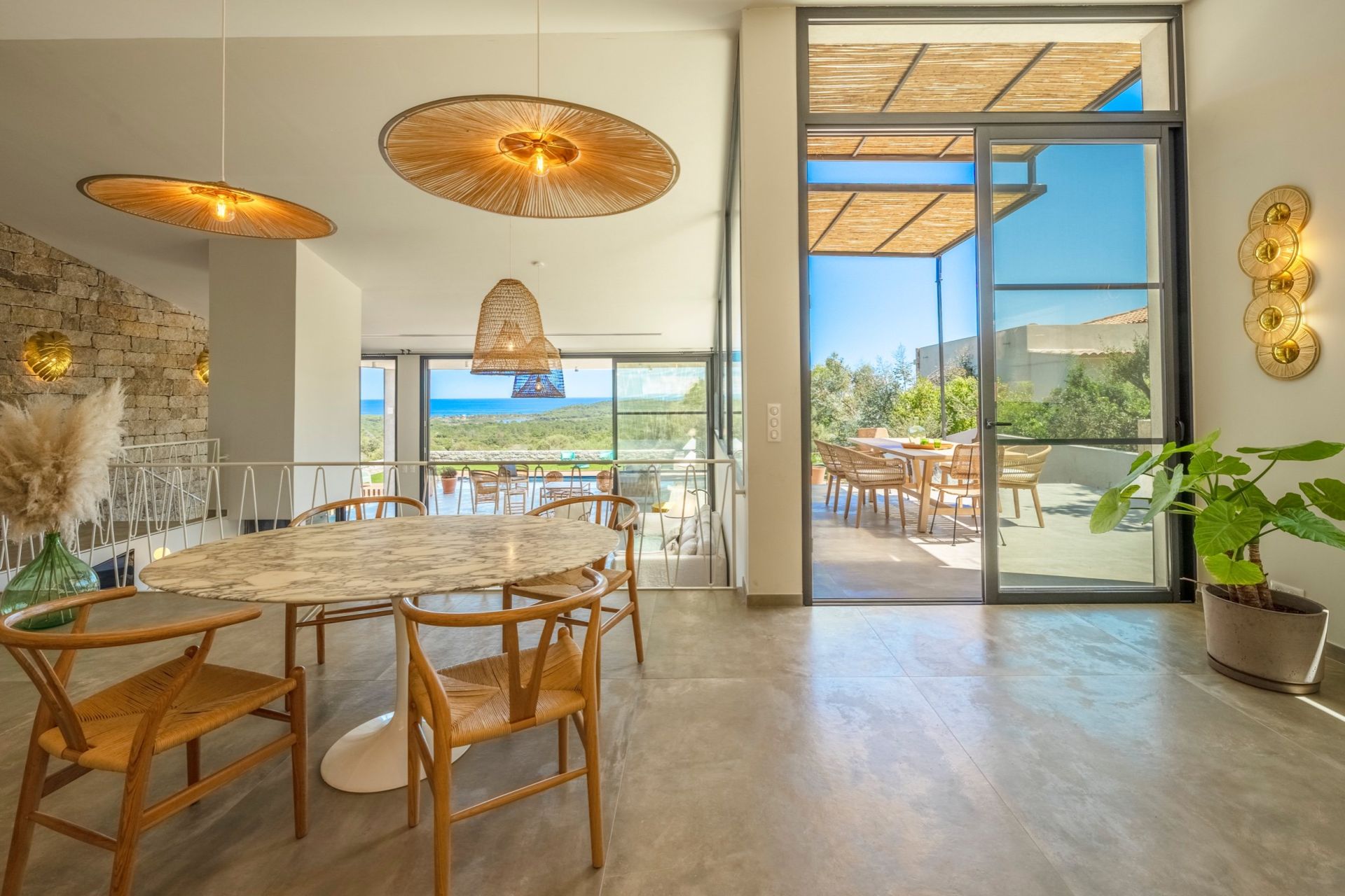 villa de luxe 5 Pièces en location saisonnière sur STE LUCIE DE PORTO VECCHIO (20144)