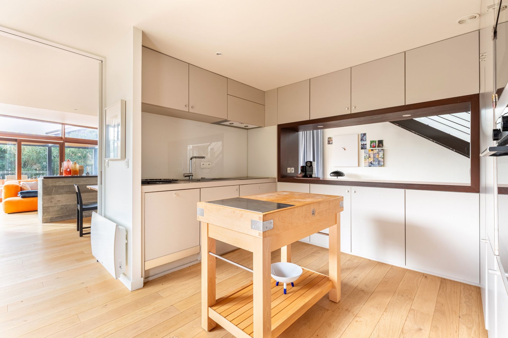 luxury house 7 Rooms for sale on CAP FERRET (33970)