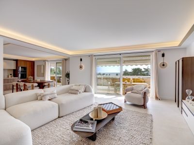 Sale Luxury apartment Cannes 5&nbsp;Rooms 135.55&nbsp;m²