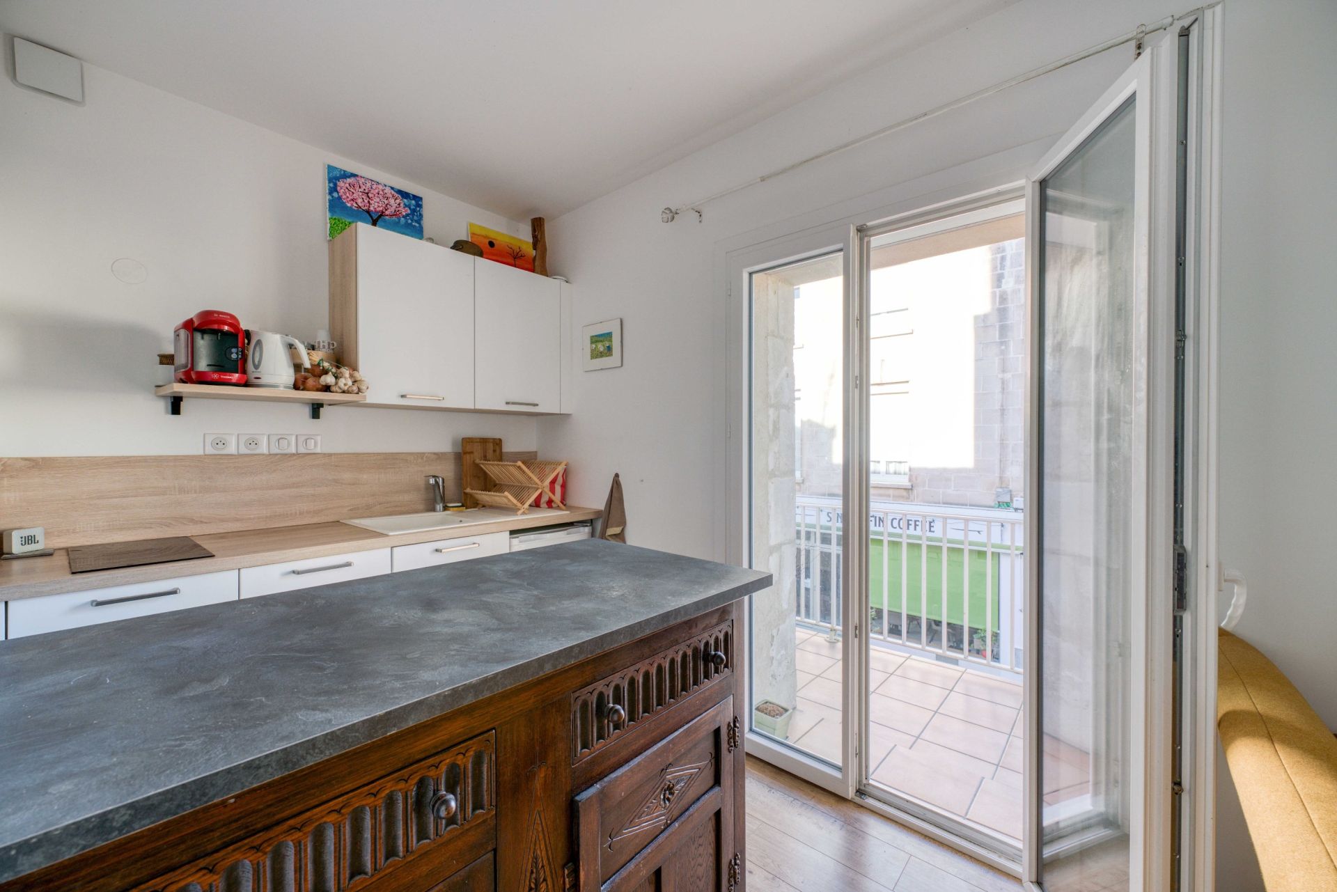building for sale on ROYAN (17200)