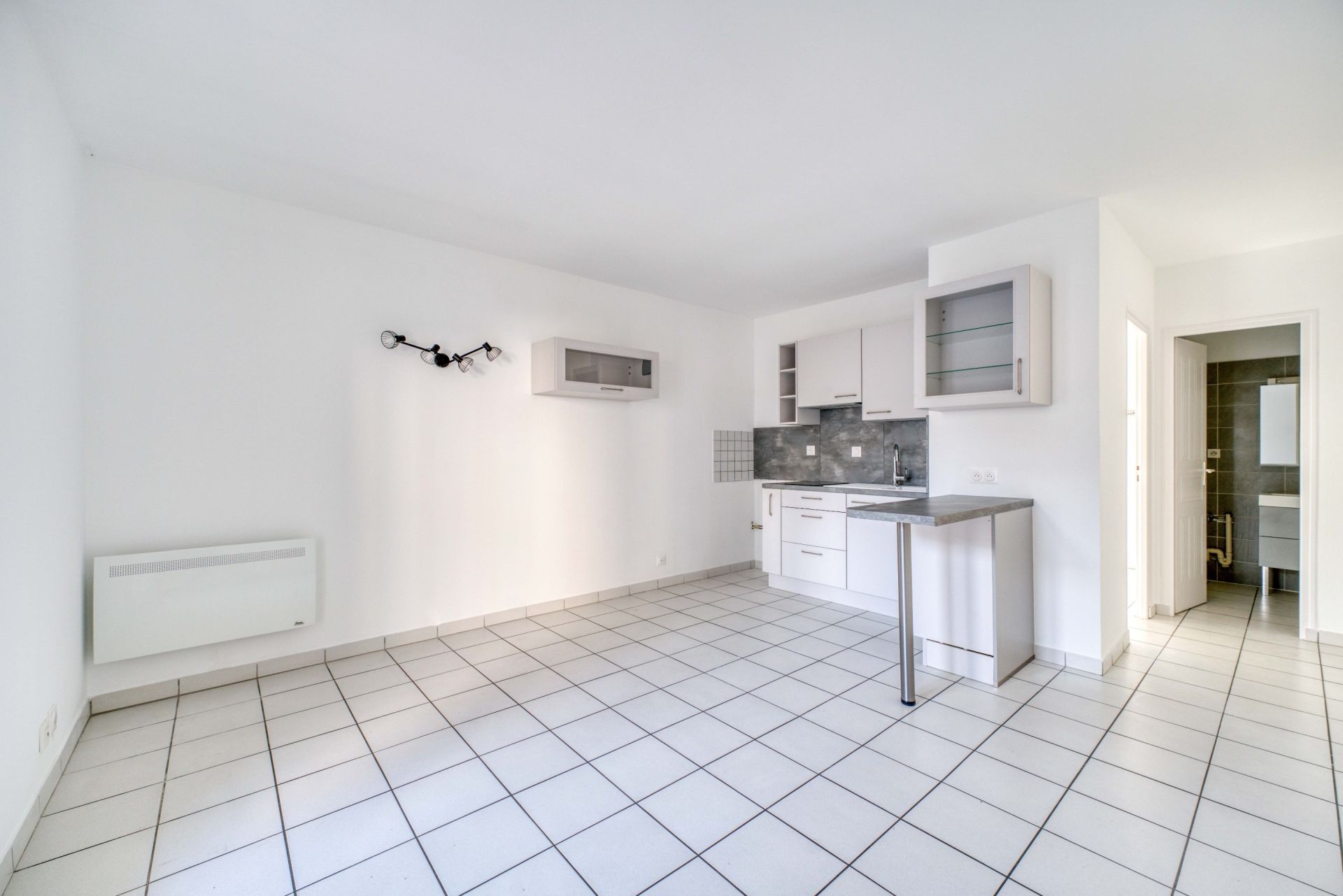 building for sale on ROYAN (17200)