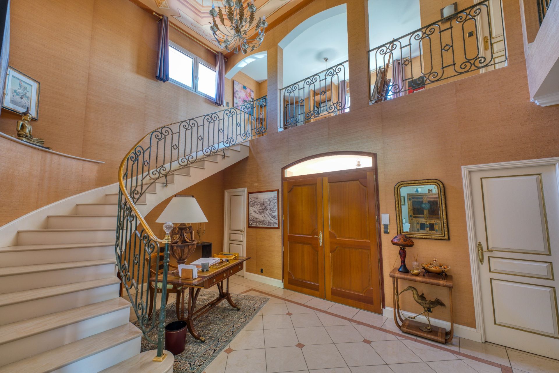 maison de luxe 8 Pièces en vente sur LAGORD (17140)