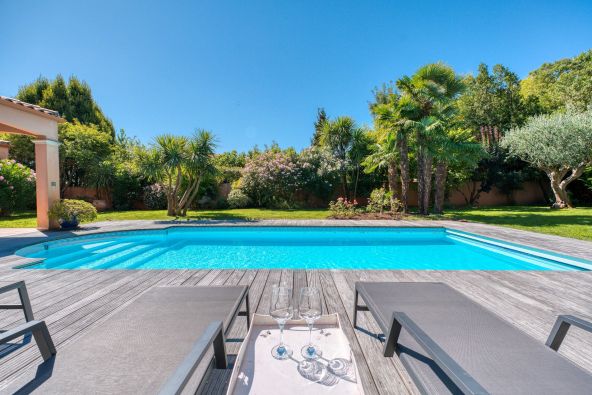 Sale Luxury house Lagord 8&nbsp;Rooms 260&nbsp;m²