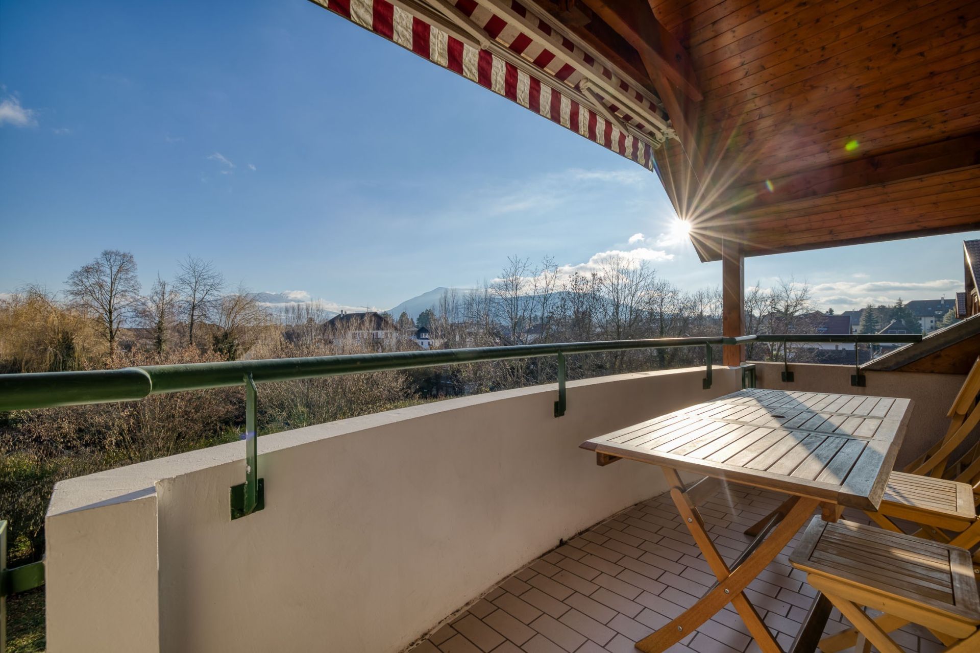 luxury apartment 5 Rooms for sale on ANNECY LE VIEUX (74940)