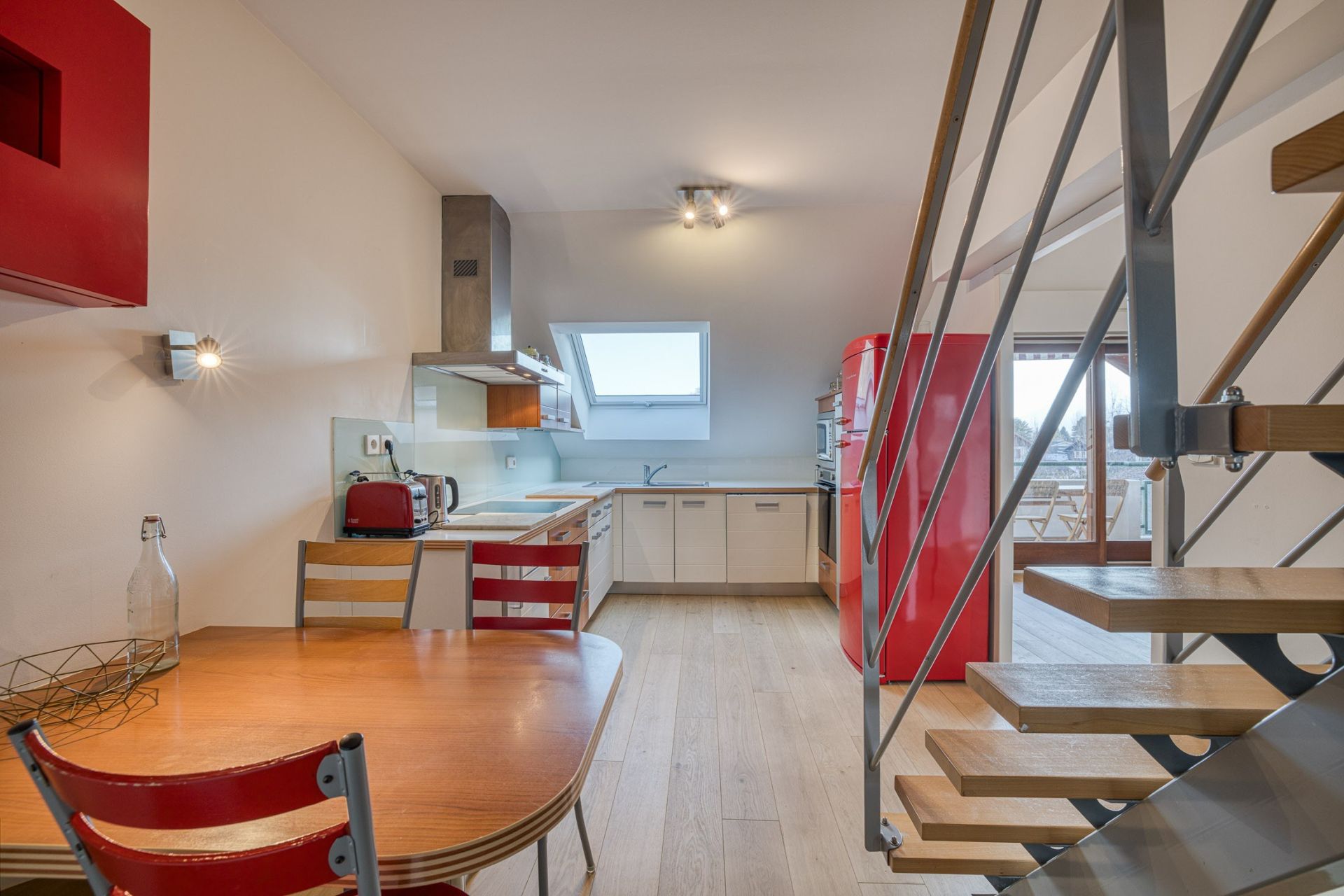 luxury apartment 5 Rooms for sale on ANNECY LE VIEUX (74940)