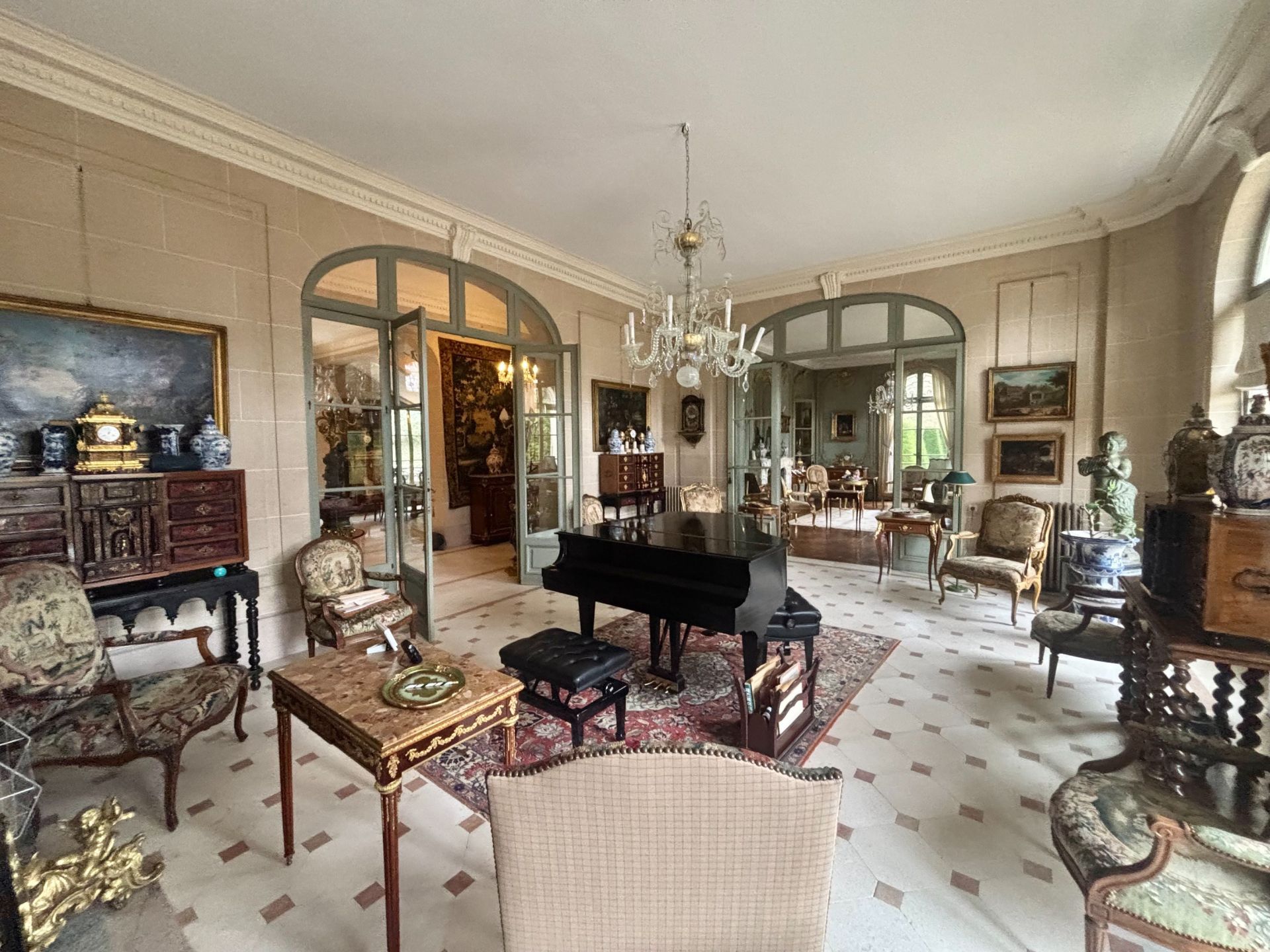 château 18 Pièces en vente sur ST PIERRE DU VAUVRAY (27430)