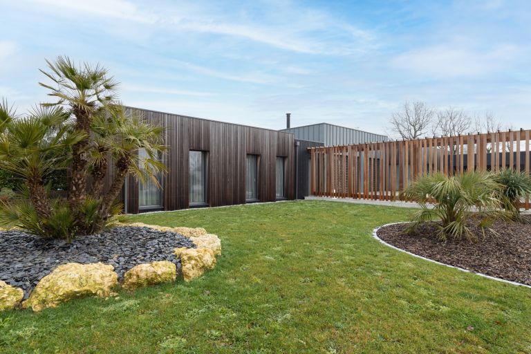 luxury house 5 Rooms for sale on AIZENAY (85190)