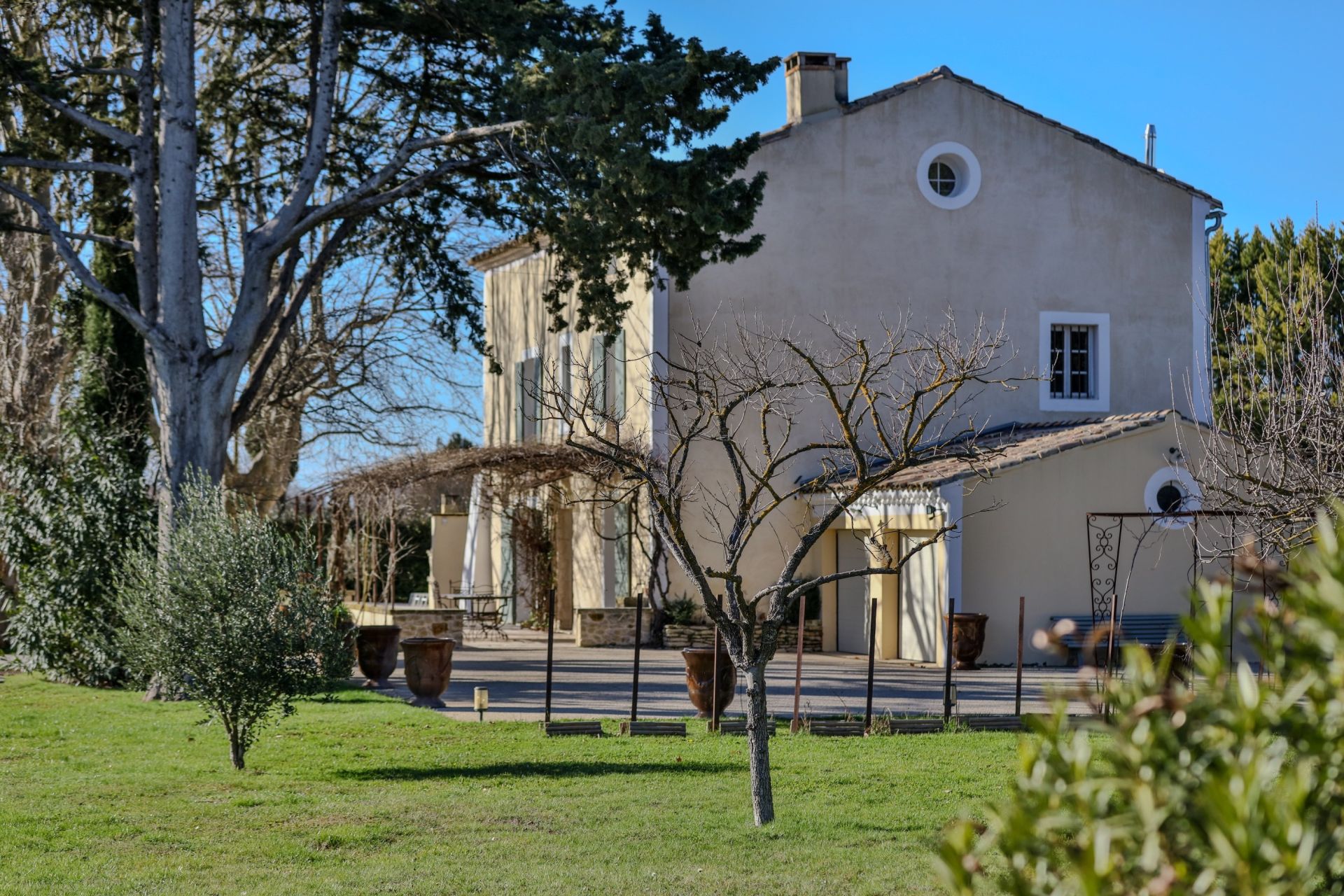 maison de luxe 9 Pièces en vente sur PERNES LES FONTAINES (84210)