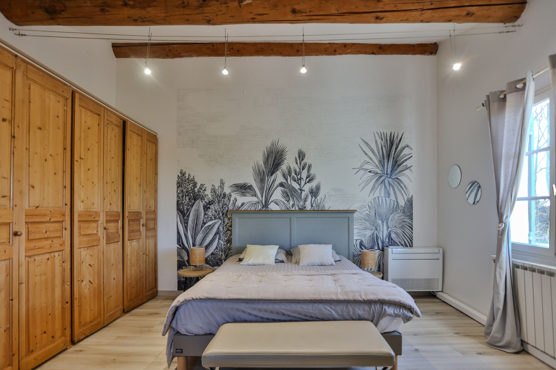 maison de luxe 9 Pièces en vente sur PERNES LES FONTAINES (84210)