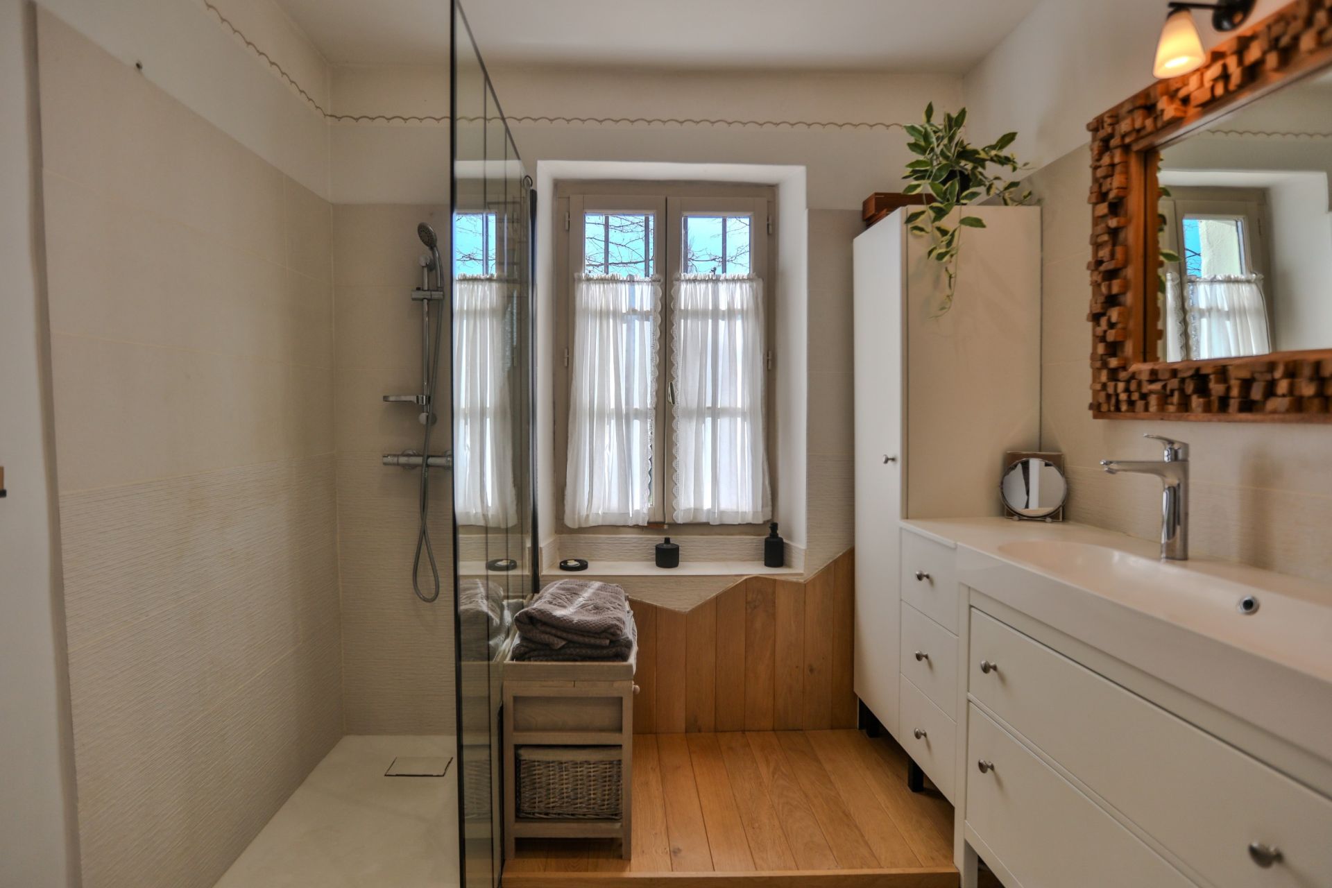 maison de luxe 9 Pièces en vente sur PERNES LES FONTAINES (84210)