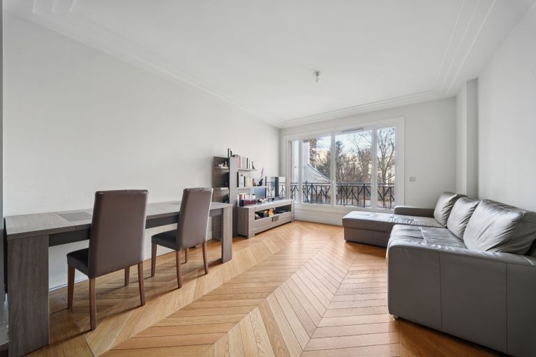appartement de luxe 2 Pièces en vente sur PARIS (75007)