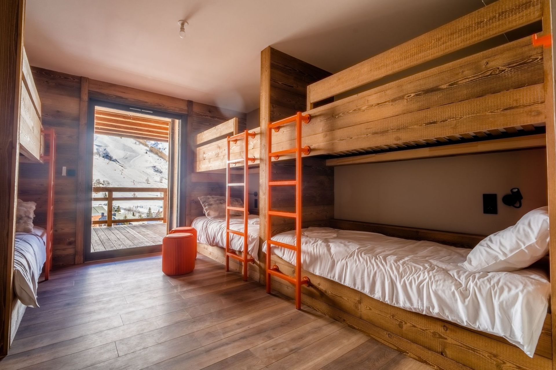 chalet de luxe 6 Pièces en location saisonnière sur LES DEUX ALPES (38860)