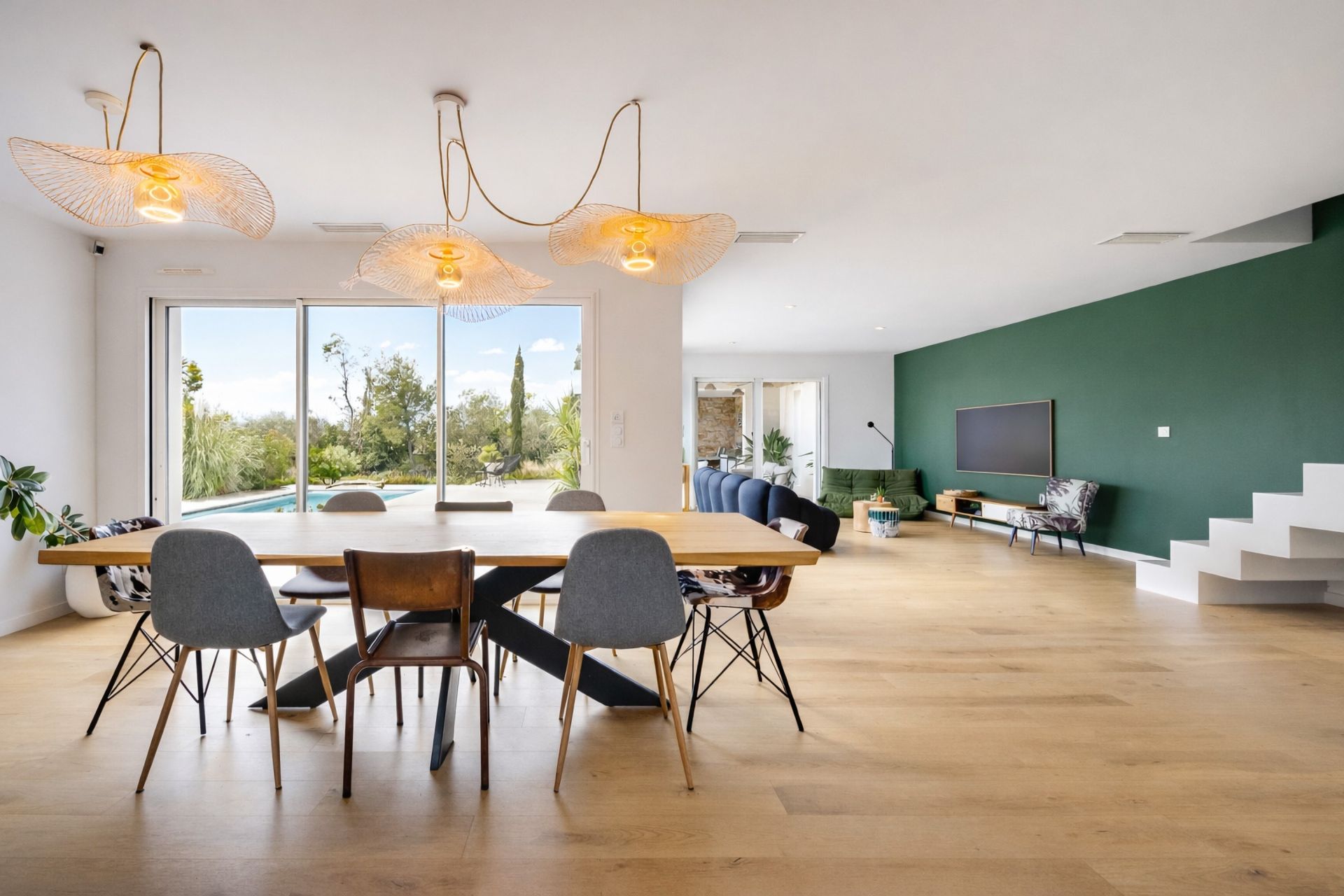 luxury house 5 Rooms for sale on PERPIGNAN (66000)