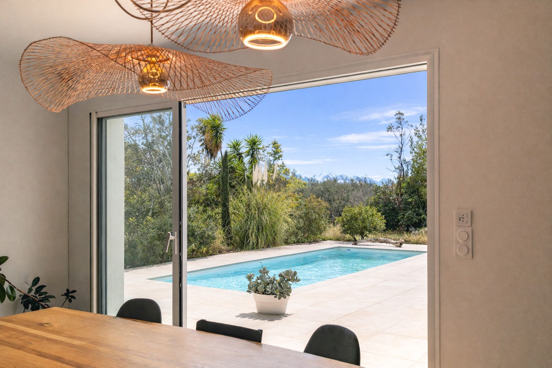 luxury house 5 Rooms for sale on PERPIGNAN (66000)