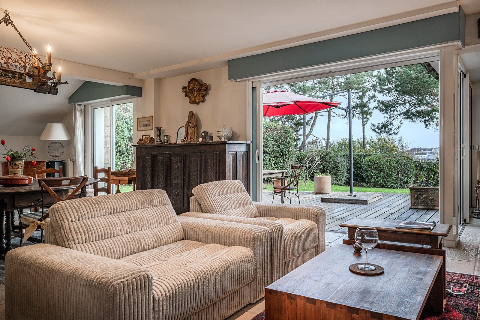 luxury house 4 Rooms for sale on LA TRINITE SUR MER (56470)