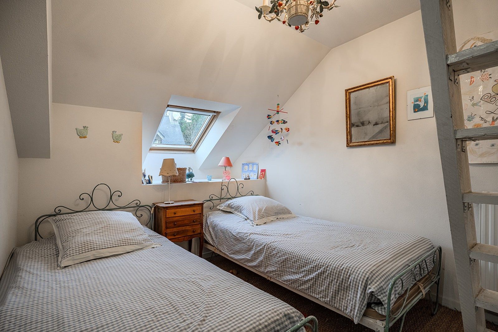 luxury house 4 Rooms for sale on LA TRINITE SUR MER (56470)