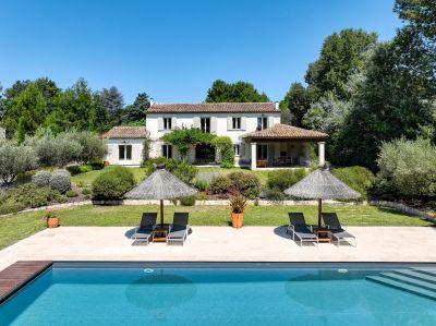 Vente Maison de luxe Saint-Rémy-de-Provence 6&nbsp;Pièces 268&nbsp;m²