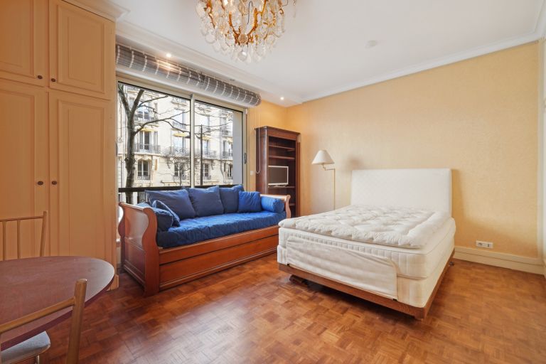 appartement de luxe 1 pièce en location sur PARIS (75007)