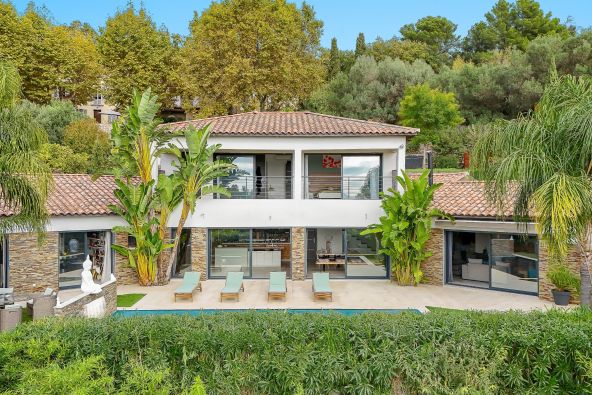 Vente Maison de luxe Ollioules 7&nbsp;Pièces 292&nbsp;m²