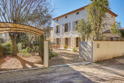 Vente Maison de luxe Aix-en-Provence 8&nbsp;Pièces 240&nbsp;m²