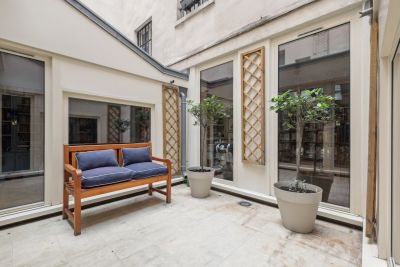 Vente Appartement de luxe Paris 6 4&nbsp;Pièces 73.64&nbsp;m²