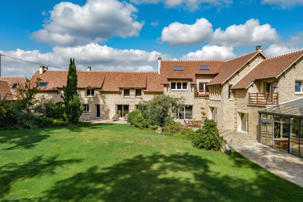 Vente Propriété de luxe Adainville 23&nbsp;Pièces 765&nbsp;m²