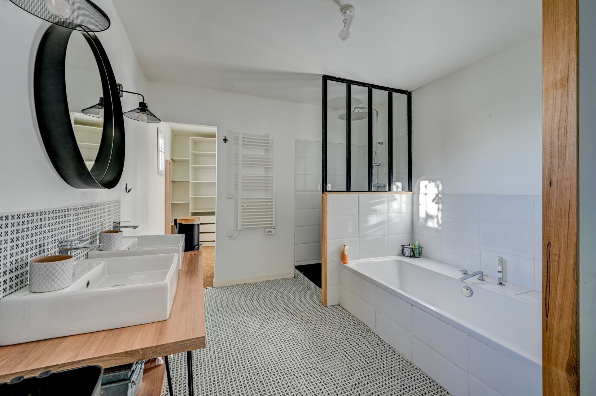 maison de luxe 5 Pièces en location sur AIX EN PROVENCE (13100)