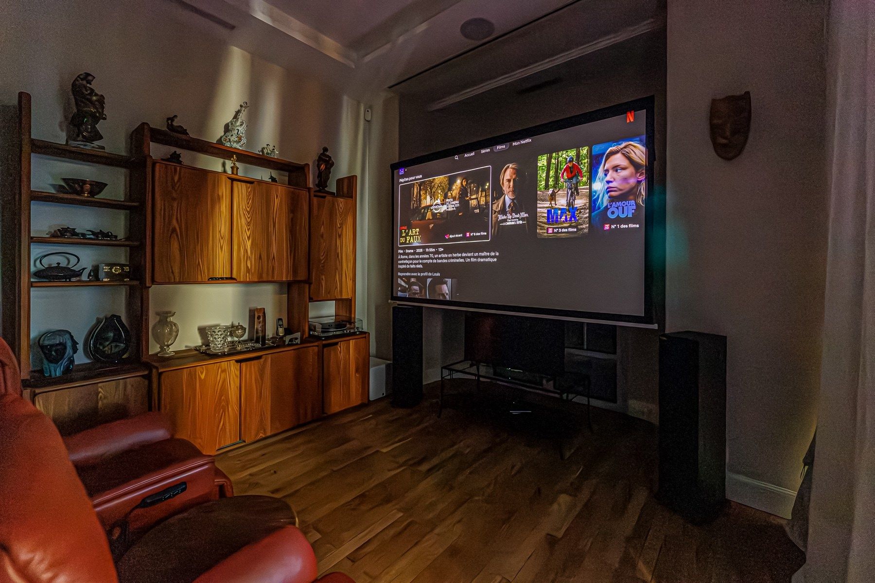 luxury apartment 4 Rooms for sale on NICE (06000)