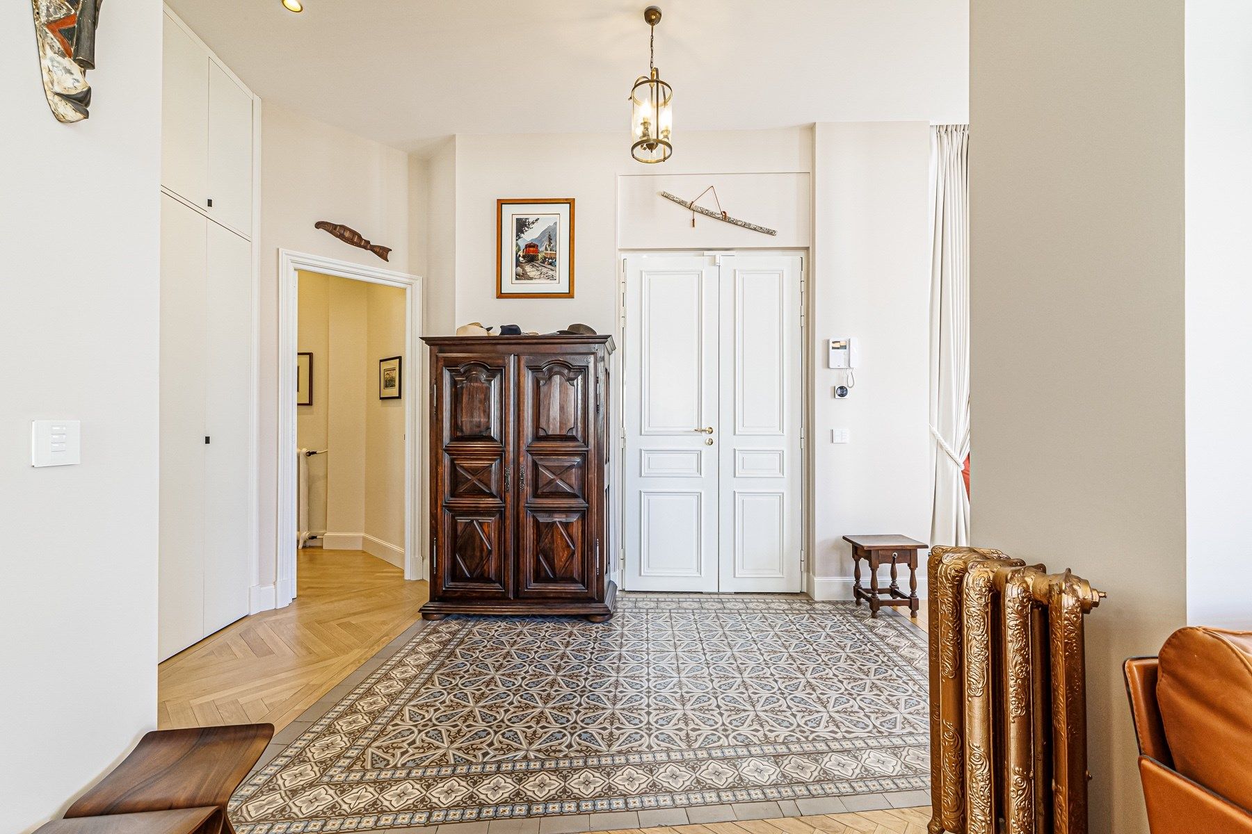 luxury apartment 4 Rooms for sale on NICE (06000)