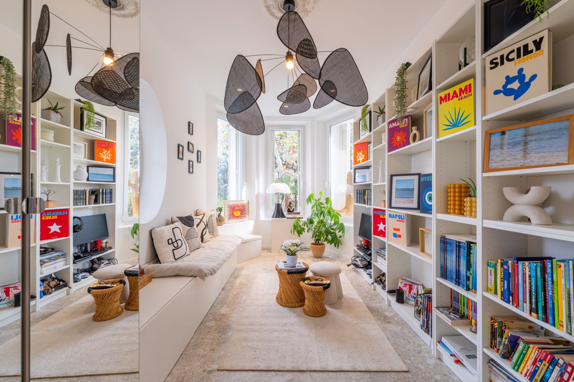 luxury house 6 Rooms for sale on MARSEILLE (13008)