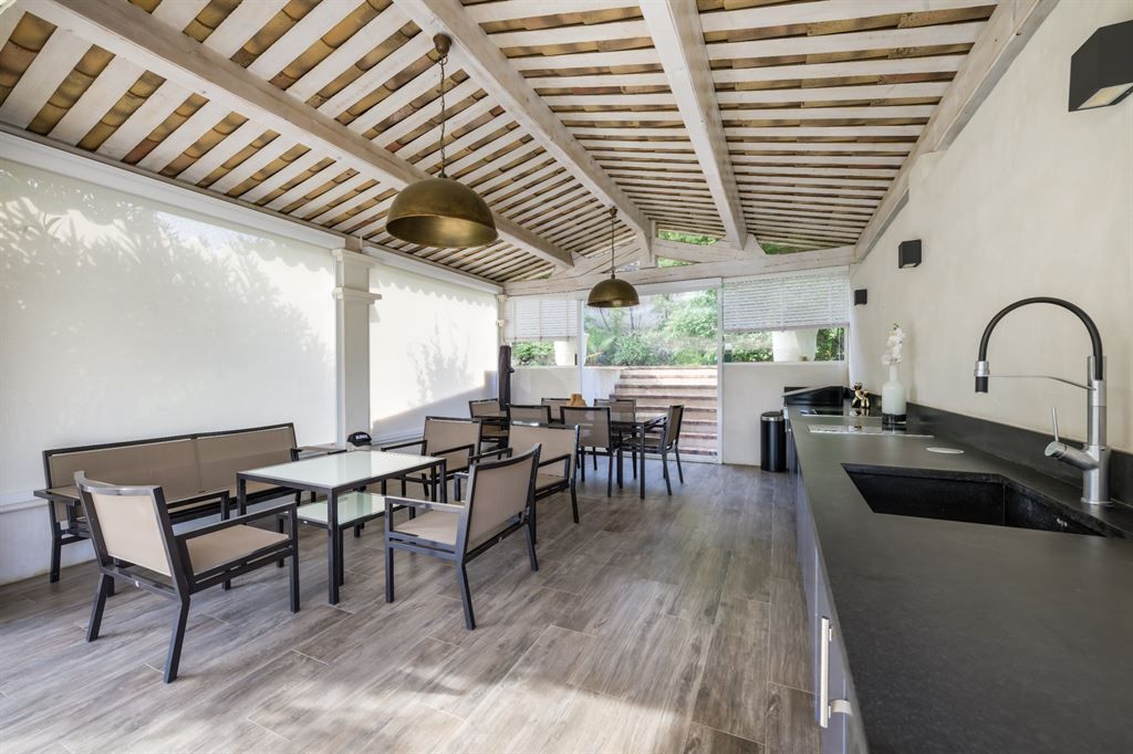 luxury house 8 Rooms for sale on LA ROQUETTE SUR SIAGNE (06550)