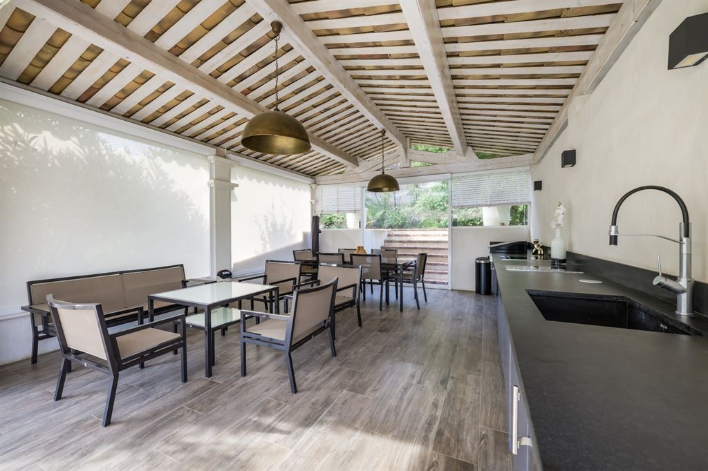 luxury house 8 Rooms for sale on LA ROQUETTE SUR SIAGNE (06550)