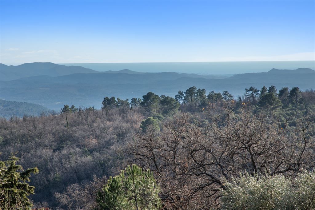 maison provençale de luxe 5 Pièces en vente sur MONS (83440)