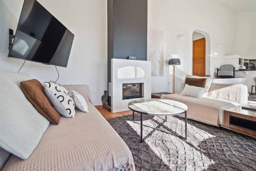 maison provençale de luxe 5 Pièces en vente sur MONS (83440)