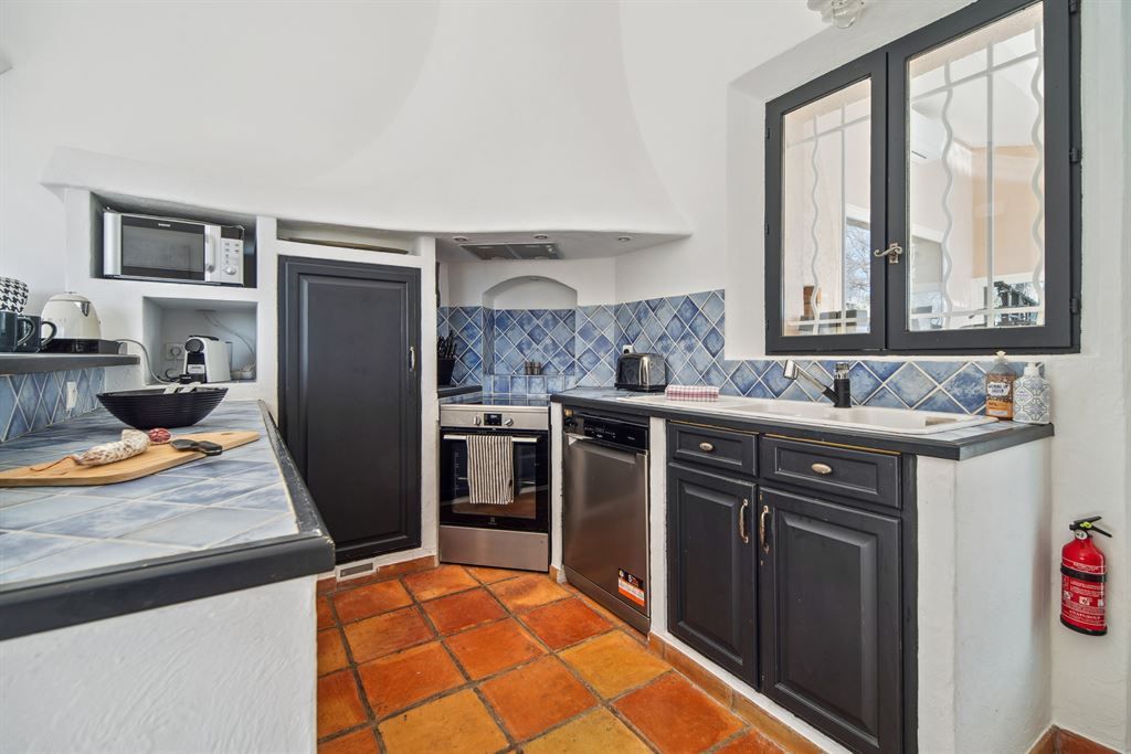 maison provençale de luxe 5 Pièces en vente sur MONS (83440)