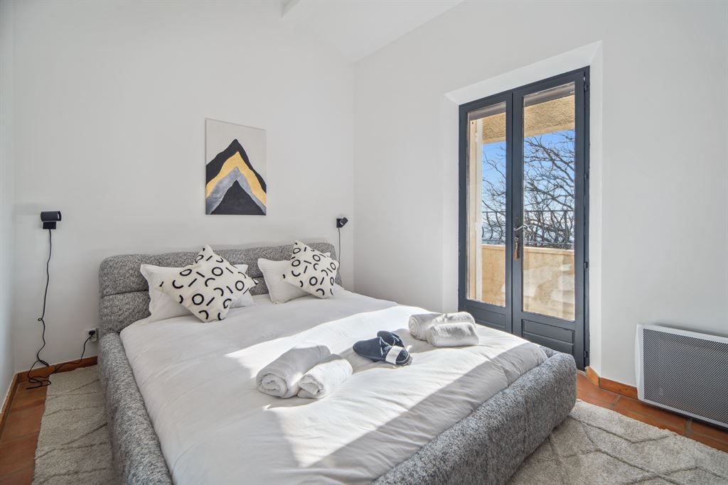 maison provençale de luxe 5 Pièces en vente sur MONS (83440)